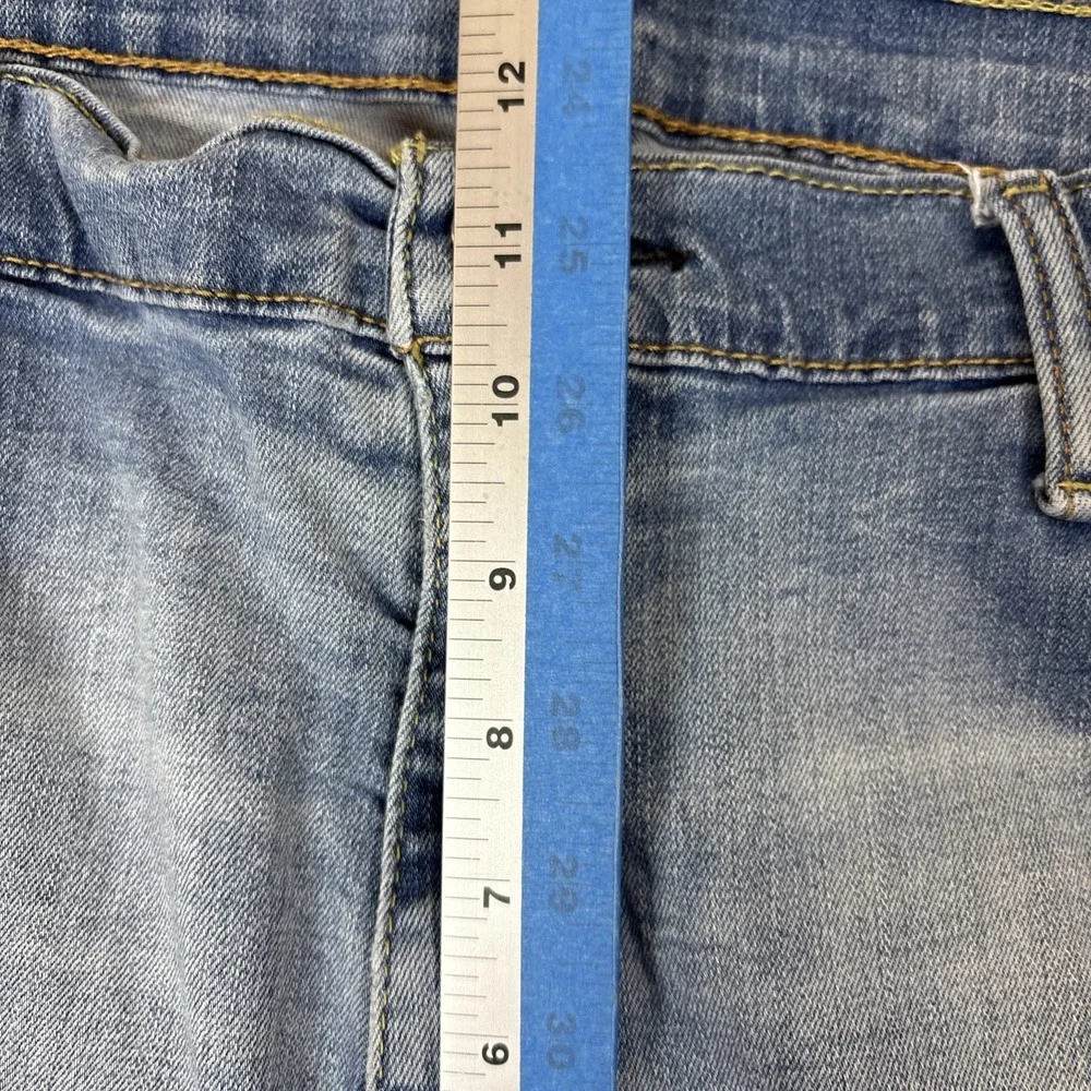 Levis please check